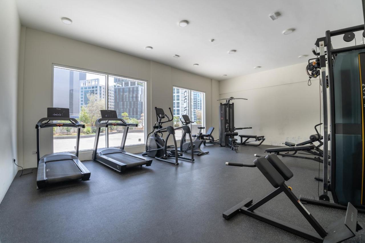 דובאי Luxury Apartments Business Bay Gym Pool Parking By Sojo Stay מראה חיצוני תמונה